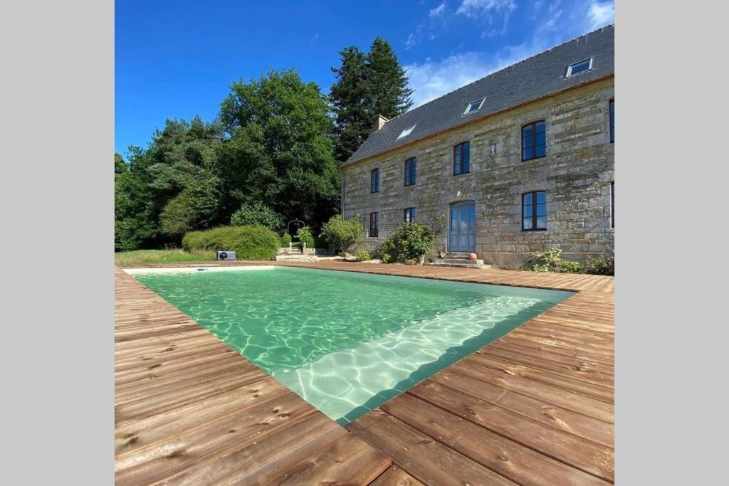 La Lande Du Rest - Le Quillio Magnifique Ancienne Ferme De Notables Avec Piscine Chauffee Vila Exterior foto