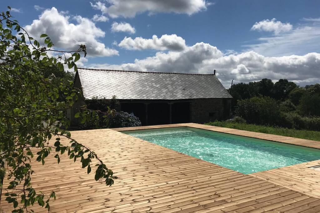 La Lande Du Rest - Le Quillio Magnifique Ancienne Ferme De Notables Avec Piscine Chauffee Vila Exterior foto