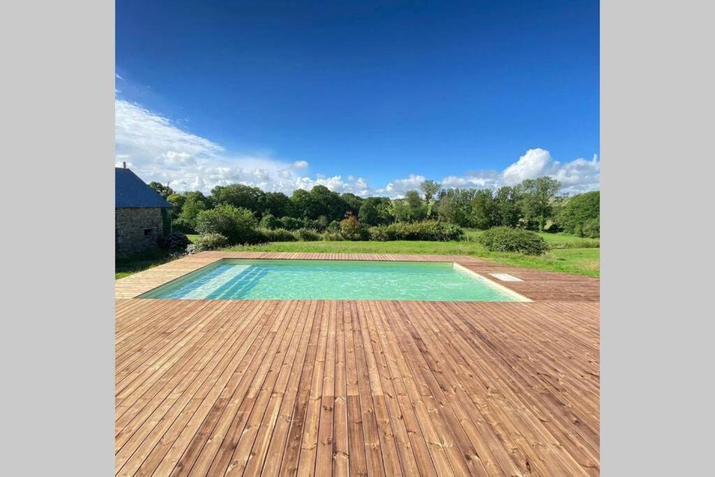 La Lande Du Rest - Le Quillio Magnifique Ancienne Ferme De Notables Avec Piscine Chauffee Vila Exterior foto